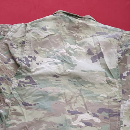 US Army MEDIUM LONG Uniform Top OCP Pattern USED (18o db5-12)