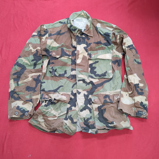 US Army Small Regular BDU Woodland Cold Weather Top Jacket Good Condition (a03 DC01-C)