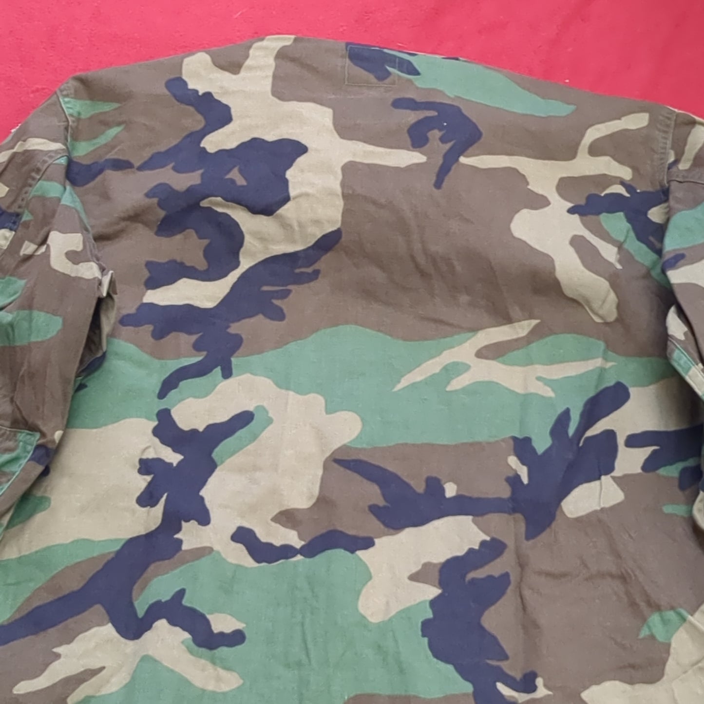 US Army Medium Regular BDU Woodland Top Jacket Used  (a10 DC4-i)