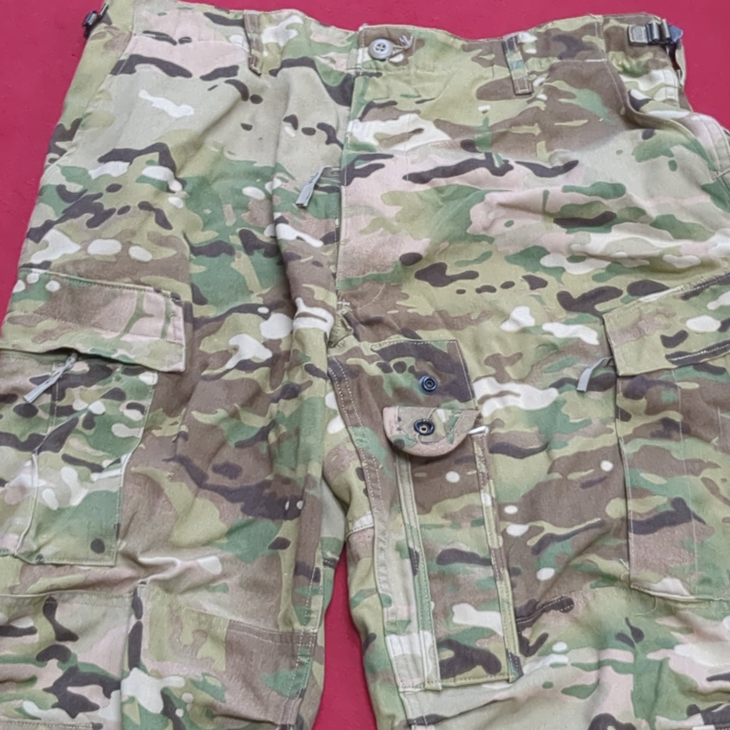 SET of US Army Flight Large Short Combat Aircrew Uniform Top Pants OCP Multicam Good Condition (ocp3- fa17-SEP48)