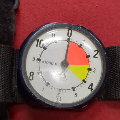 Analog Altimeter Used (09G BAR ac04-SEP85)