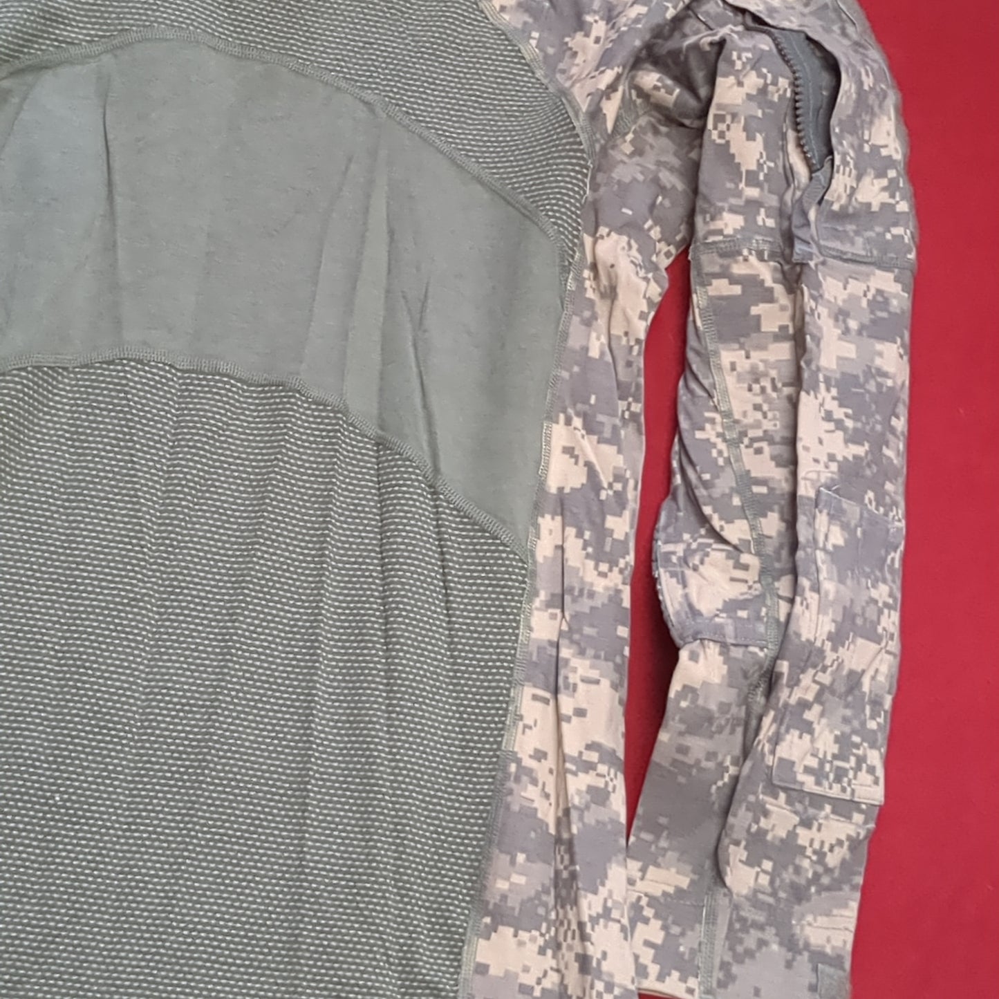 NOS US Army LARGE Turtleneck Type 1 Combat ACU Digital FRAC Top Shirt (fb05-MH68)