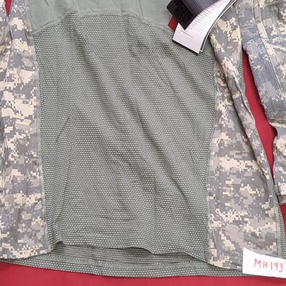 NOS US Army Medium Turtleneck Type 1 Combat ACU Digital FRAC Top Shirt (fb05-MH193)