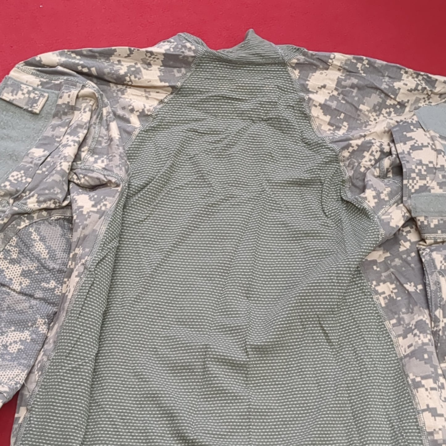 NOS US Army Medium Turtleneck Type 1 Combat ACU Digital FRAC Top Shirt (fb05-MH193)