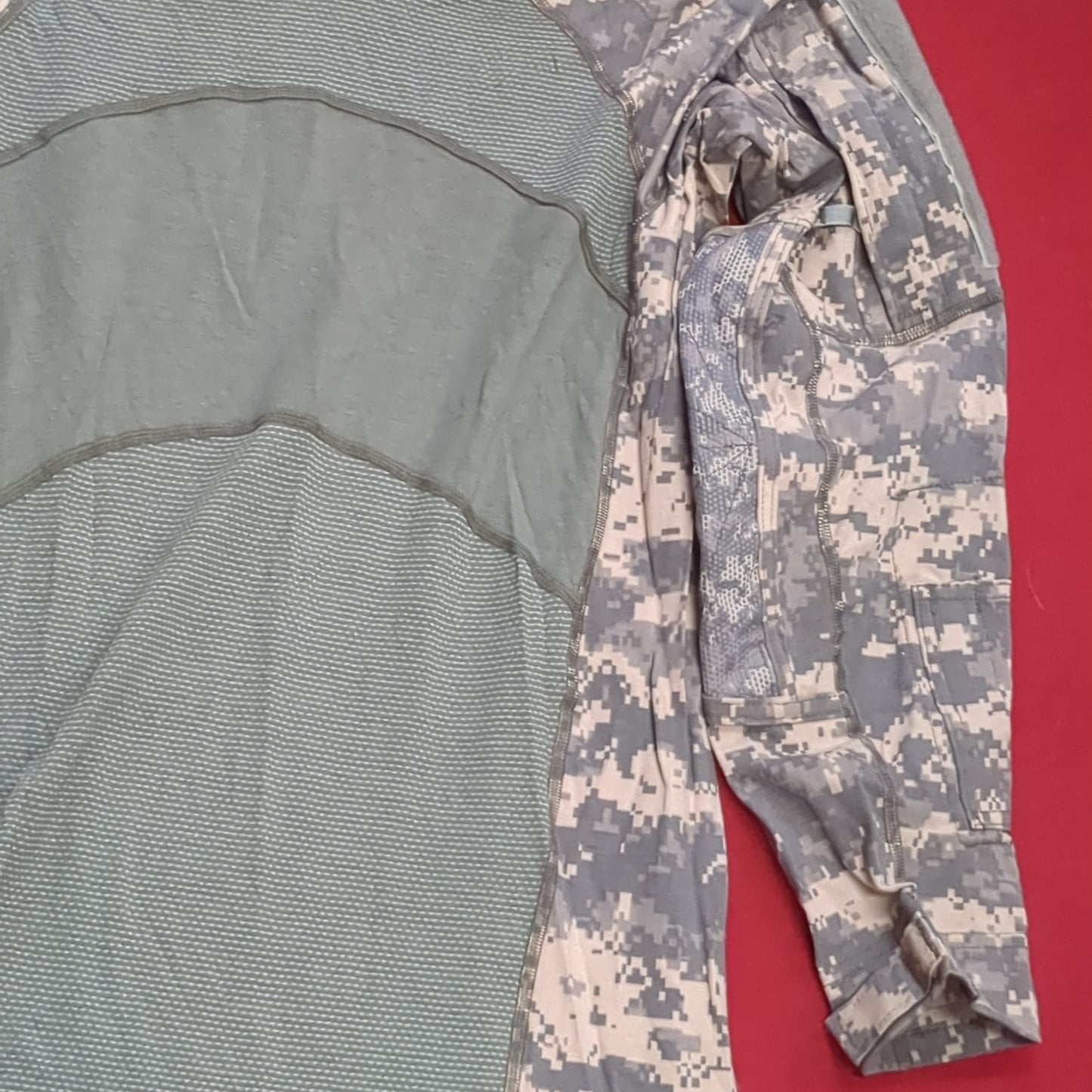 NOS US Army Medium Turtleneck Type 1 Combat ACU Digital FRAC Top Shirt (fb05-MH291)