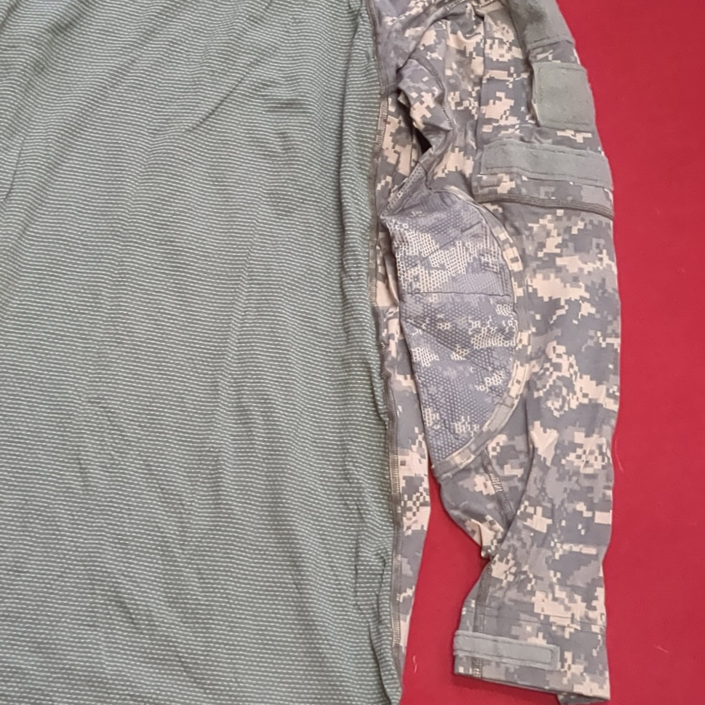 NOS US Army Medium Turtleneck Type 1 Combat ACU Digital FRAC Top Shirt (fb05-MH291)