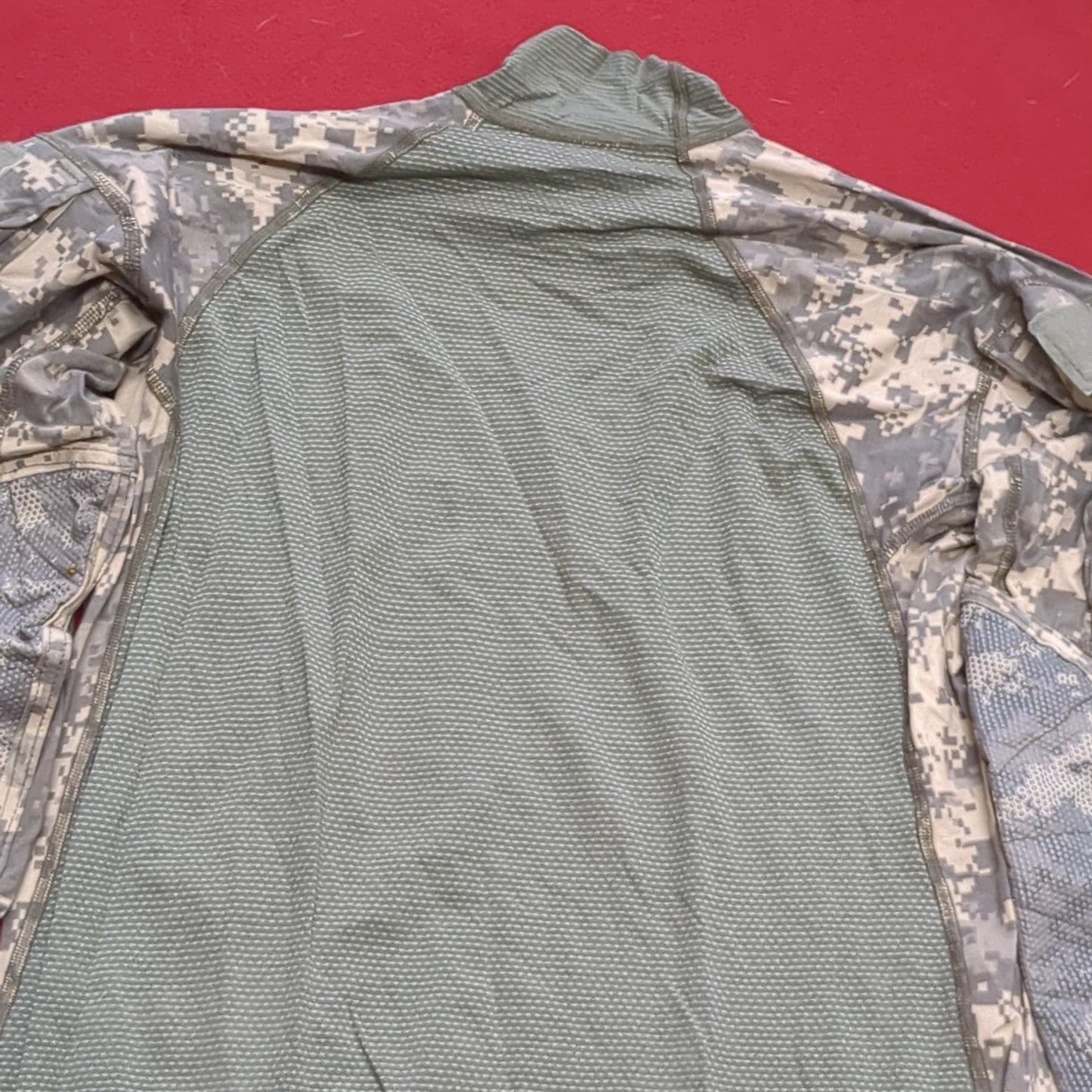 NOS US Army Medium Turtleneck Type 1 Combat ACU Digital FRAC Top Shirt (fb05-MH344)