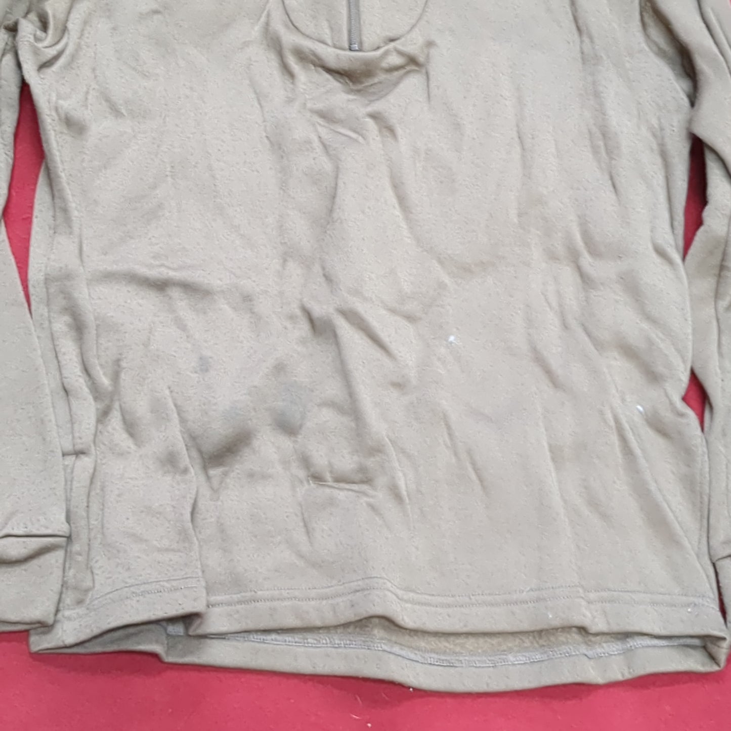 1980s/90s US Army SMALL Cold Weather Undershirt Brown Excellent Condition (18g waf2- fa02-15)