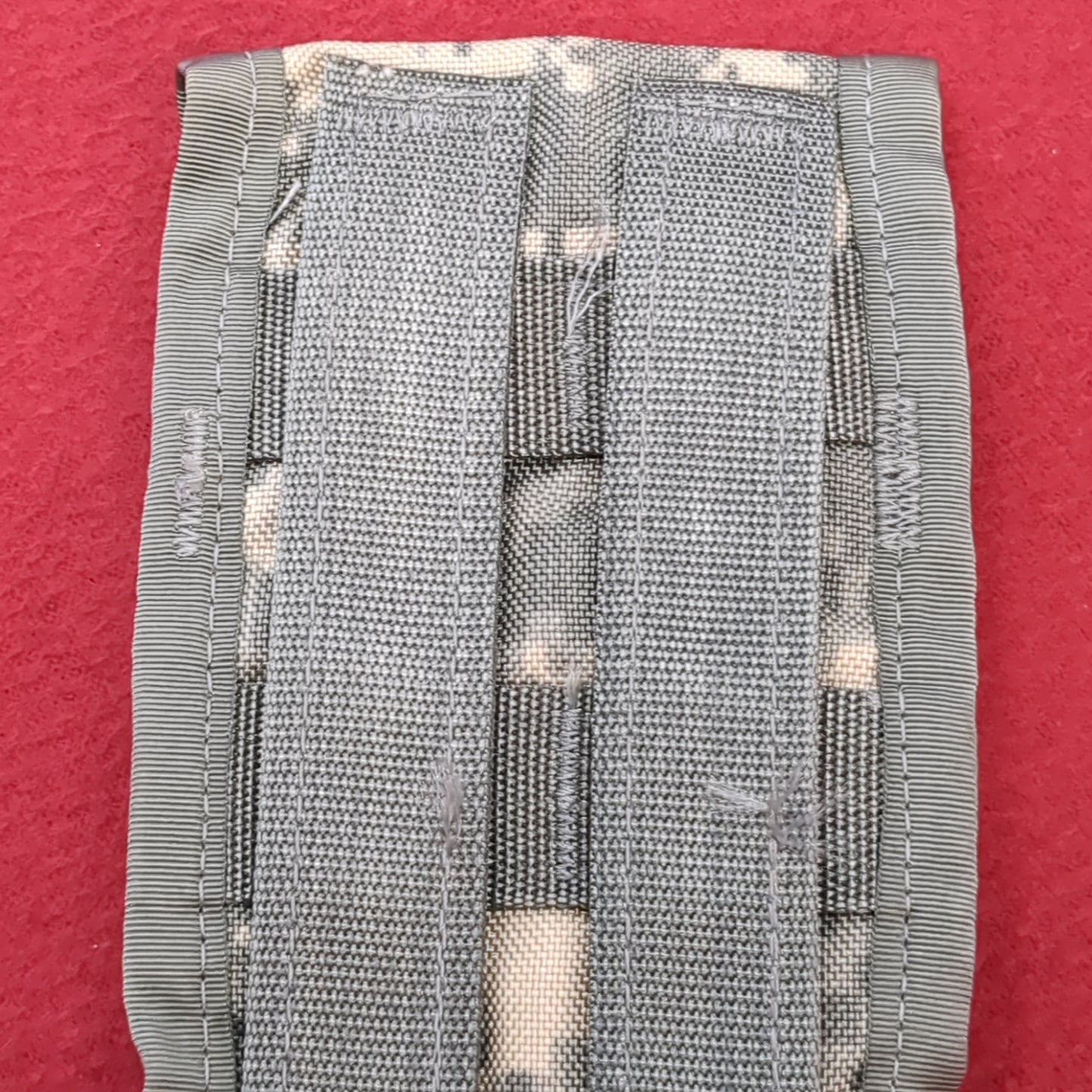 US Army UCP Double Magazing Pouch Molle II ACU Digital Good Condition (ACU-C21)