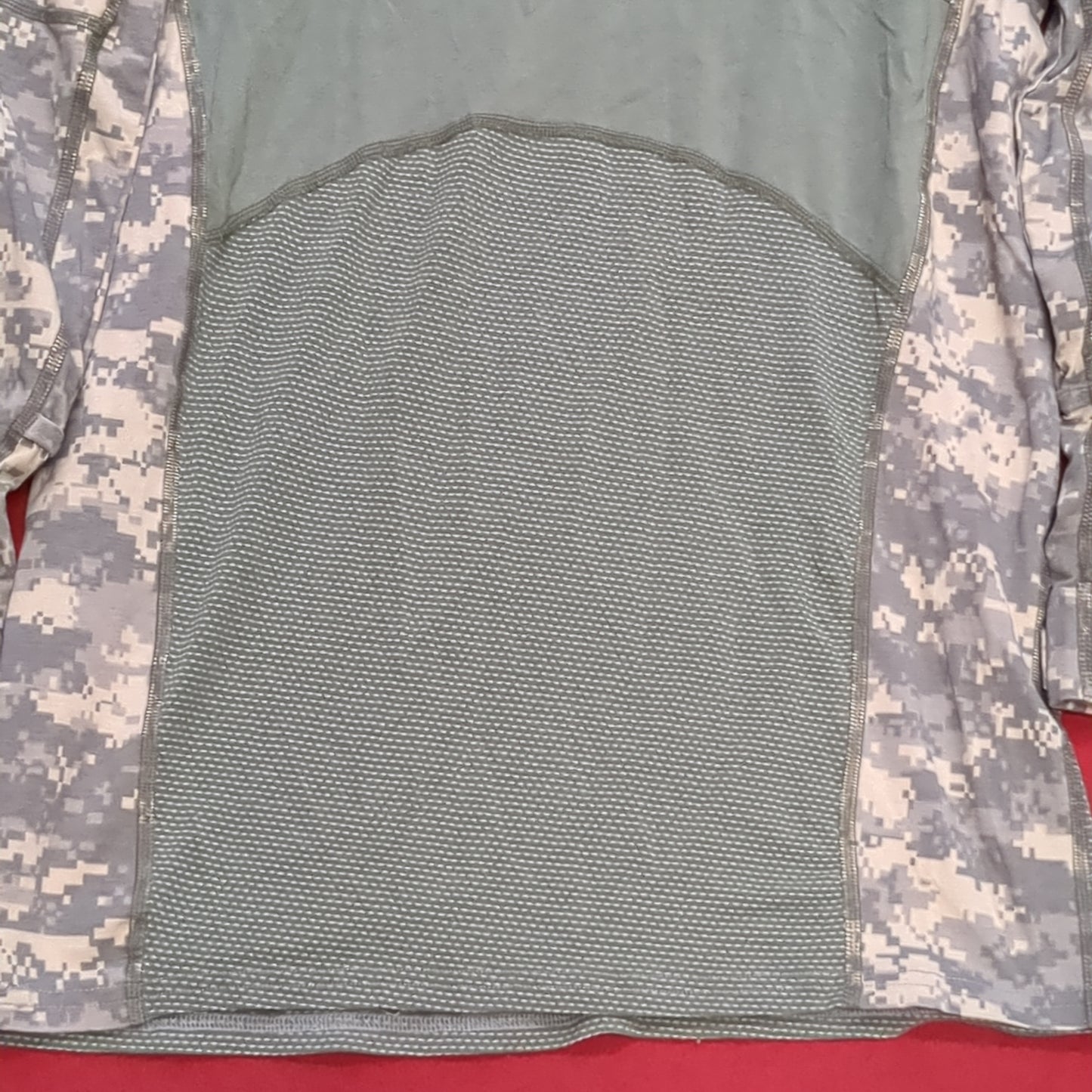 US Army Large Deployment Turtleneck Combat ACU FRAC Top Shirt  Good Condition (fb11-g230)