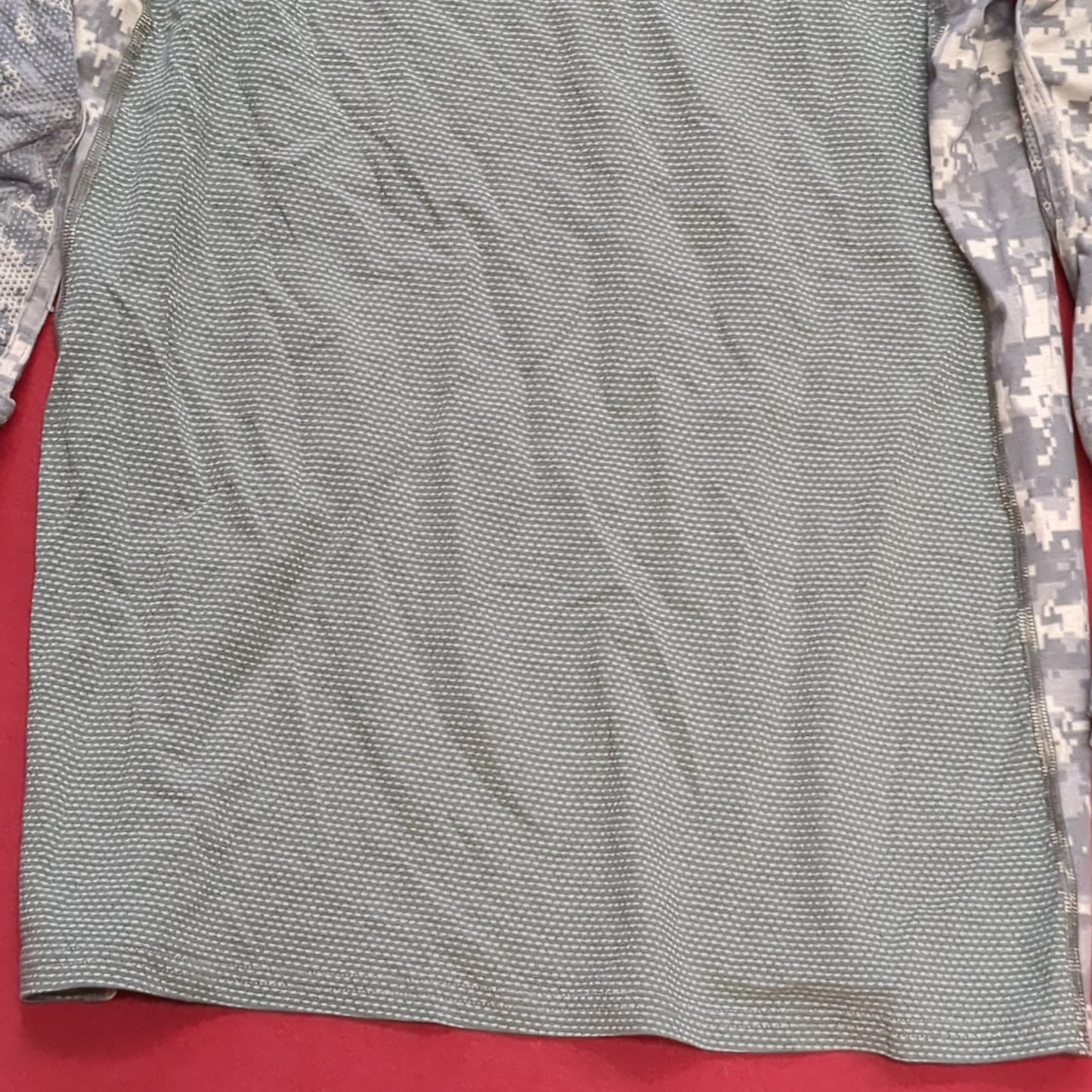 US Army Large Deployment Turtleneck Combat ACU FRAC Top Shirt  Good Condition (fb11-g230)