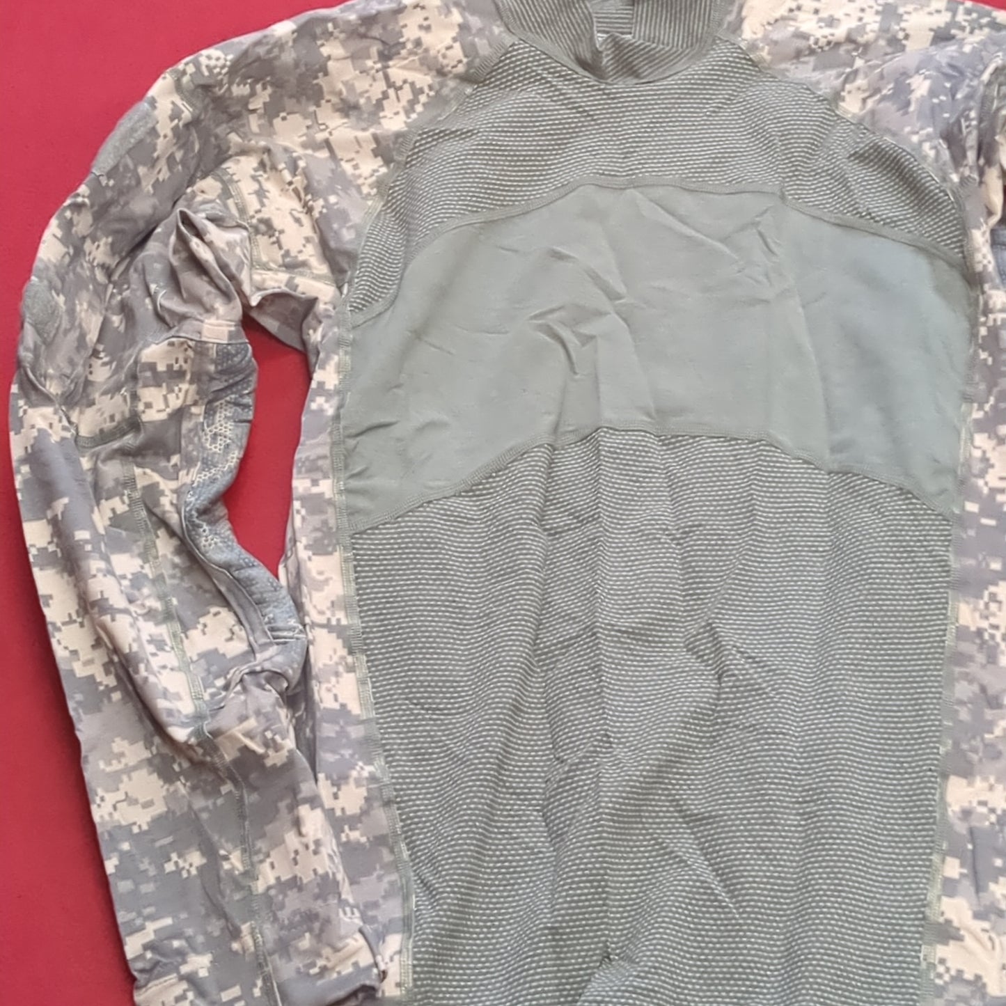 US Army Large ACU Deployment Combat Top Shirt Good (fb11-g204)