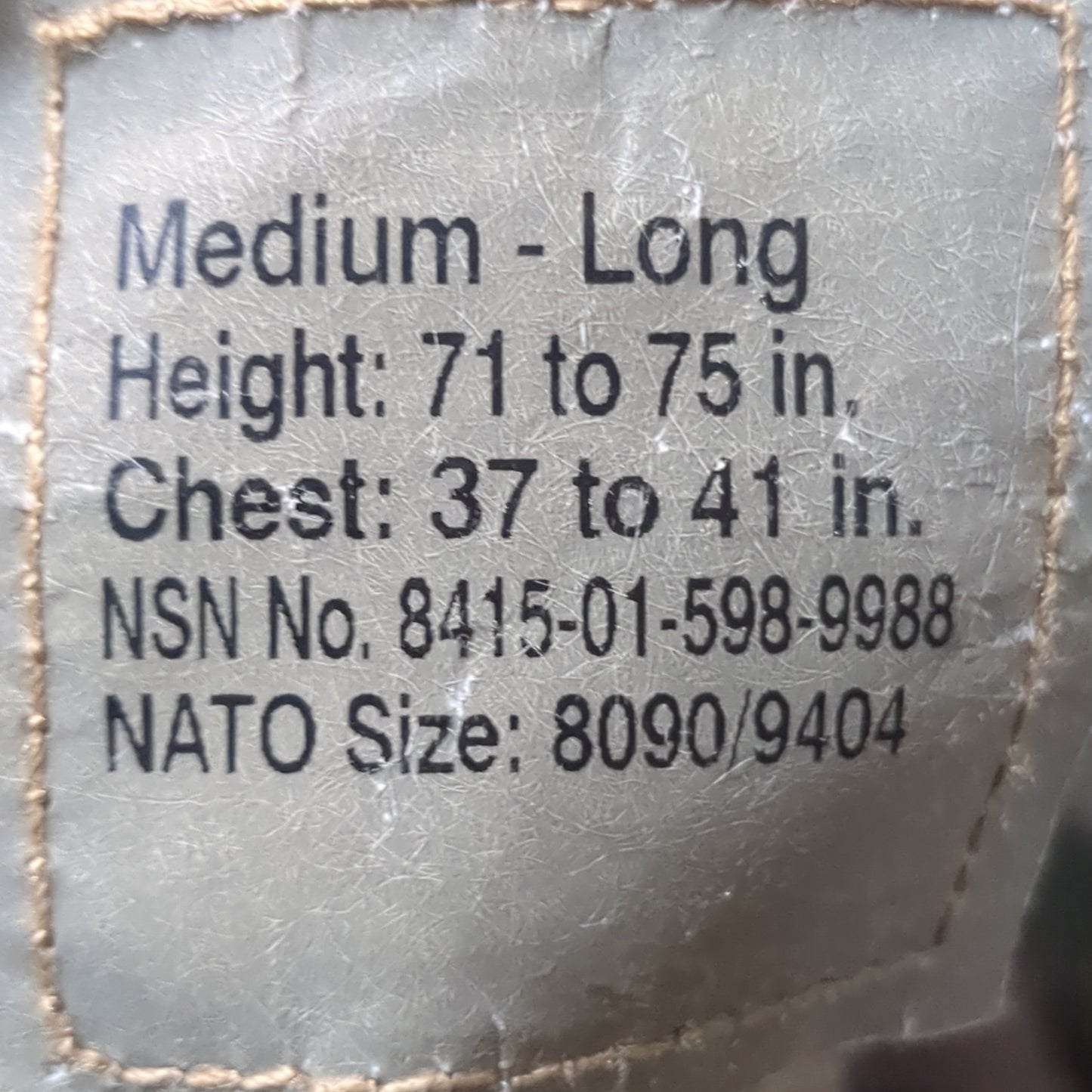 SET of Excellent Condition Medium Long Top/ NWT Medium Regular Pants  US Army Medium OCP Uniform FRAC (OCP2- fa18-AUG173)