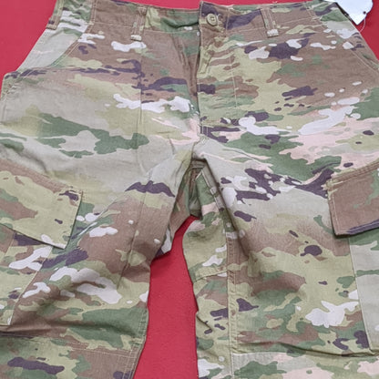 SET of Excellent Condition Medium Long Top/ NWT Medium Regular Pants  US Army Medium OCP Uniform FRAC (OCP2- fa18-AUG173)