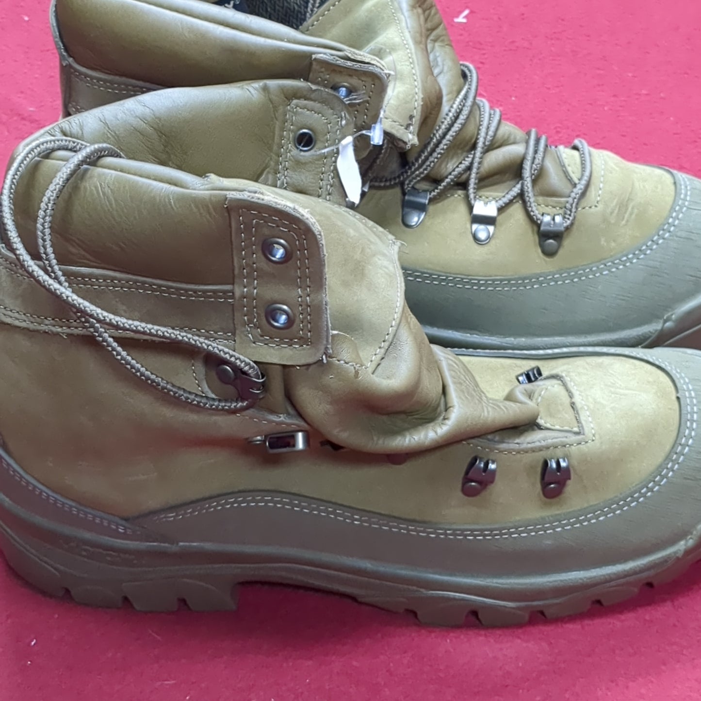 USGI 10 R MCB 950 Goretex US Army Deployment Belleville Boots Excellent Condition (12n- db13-OCT90)