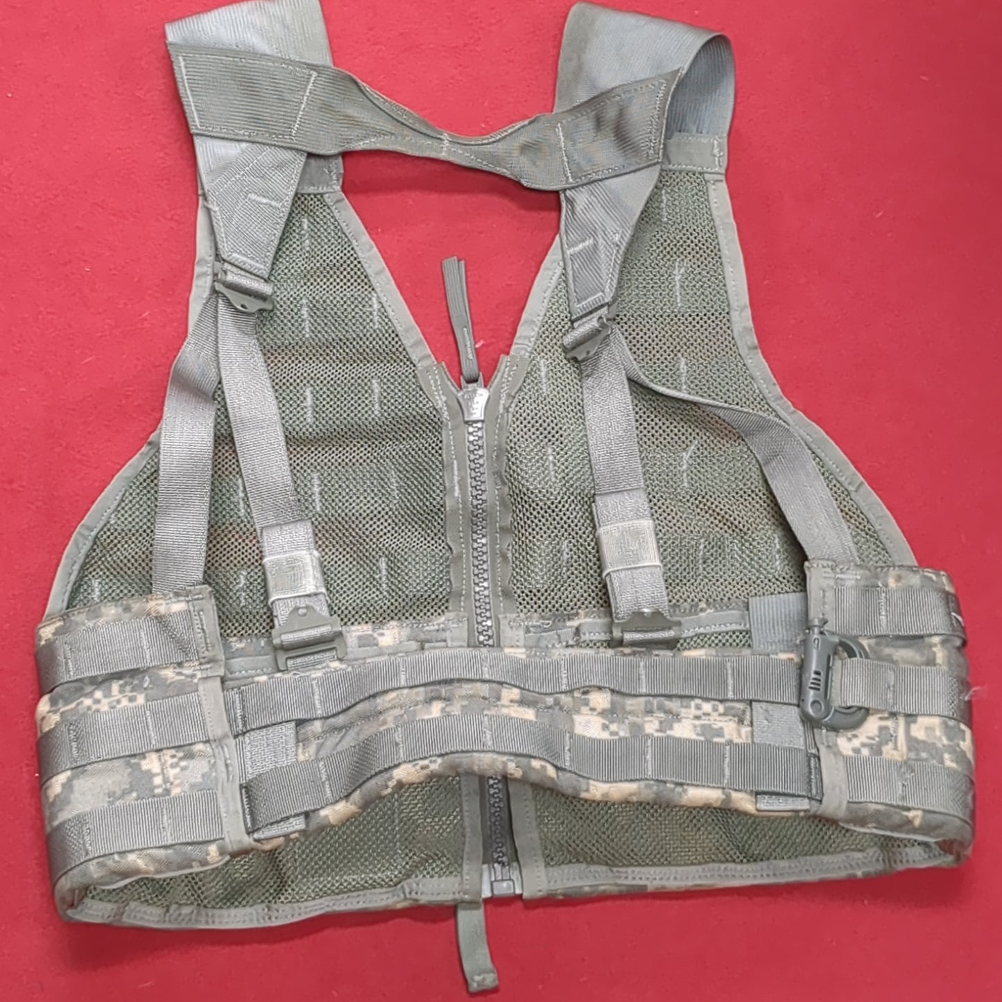 USGI ACU Fighting Load Carrier FLC Molle Excellent Condition (ACU-FLC)