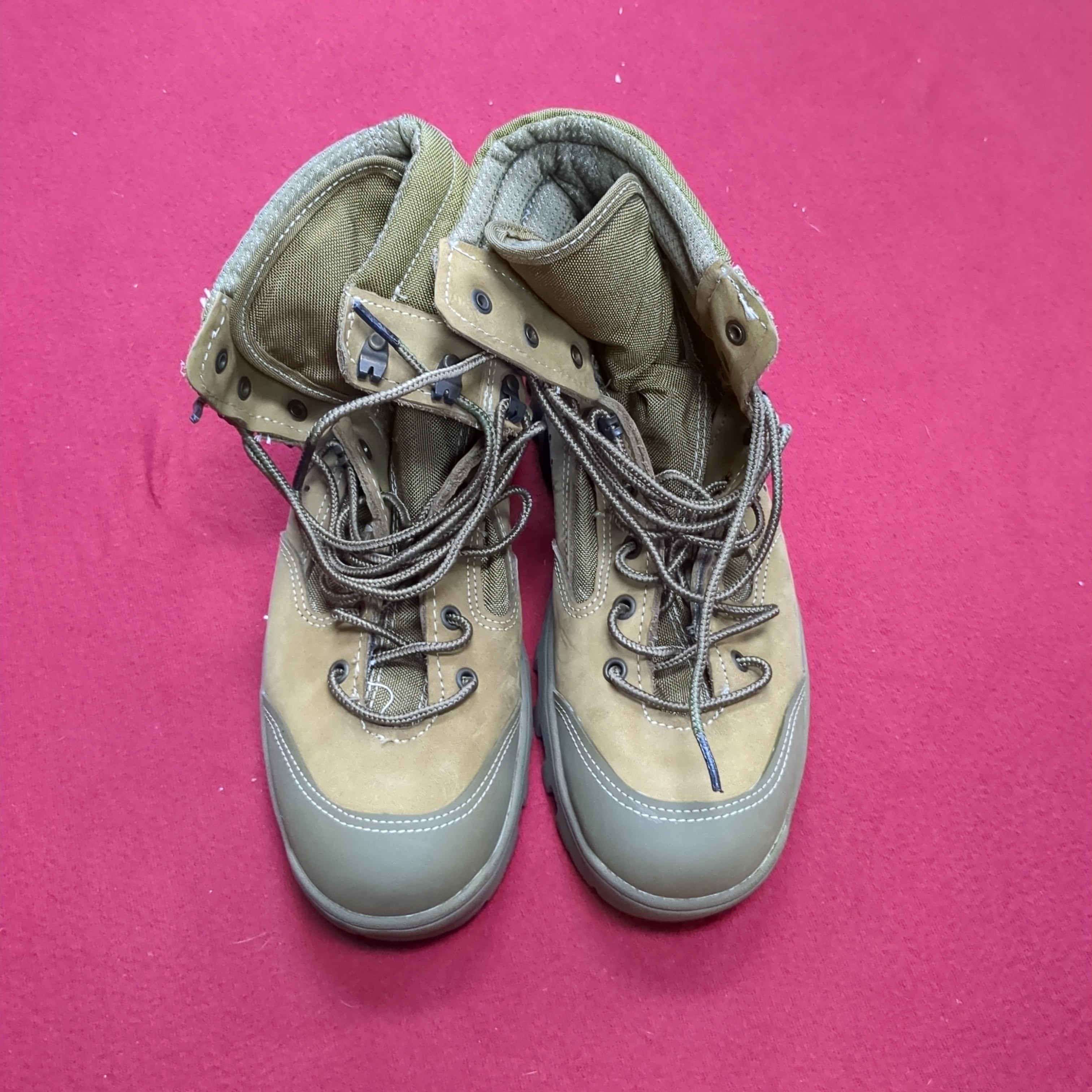 US Army Bates 8 W E03612C Deployment Mountain Combat Boots Excellent Condition a09 DC14 NOV42