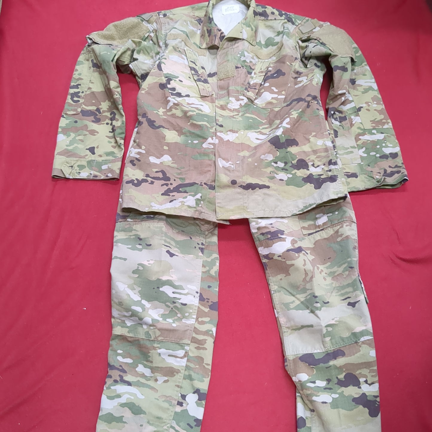 SET of US Army MEDIUM REGULAR Traditional OCP Uniform Top Pants Air Force Used (ocp12- ea08-GUA89)