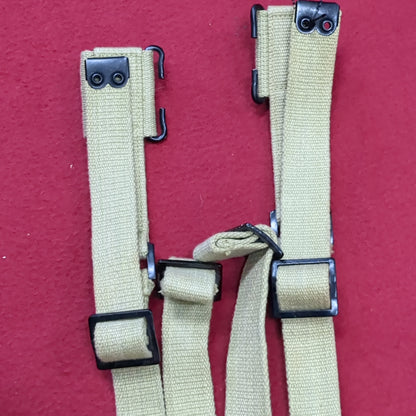 Vintage wide tan stretch clip suspenders/tan braces/light brown Honcho suspenders Excellent Condition (19a-NOV95)