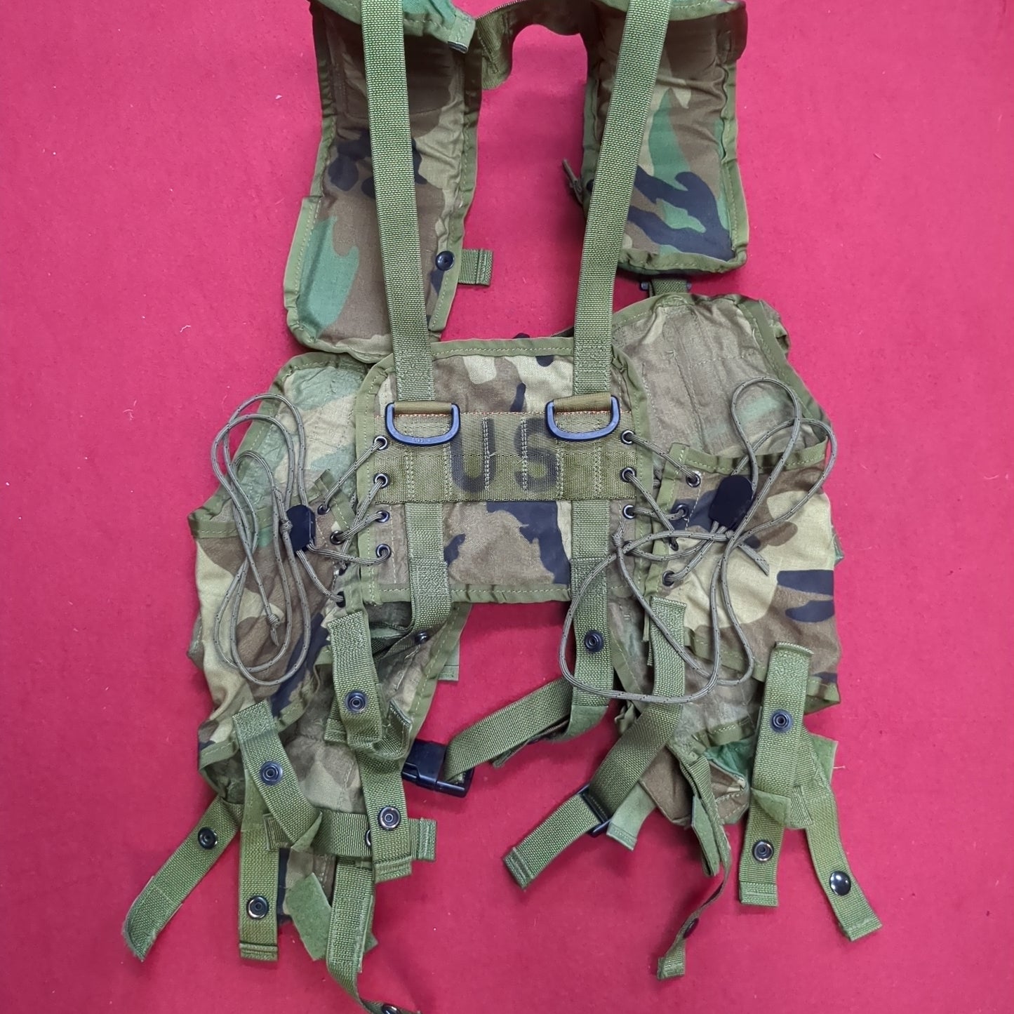 US Army Military Woodland Camouflage Enhanced Tactical Fighting Load Carrier  FLC W/ Pouches 0321 Excellent Condition (lbv-NOV286)