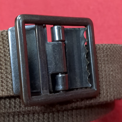 us army agsu web belt 39 in w/belt buckle and tip used (gcg1- da11-yam167)