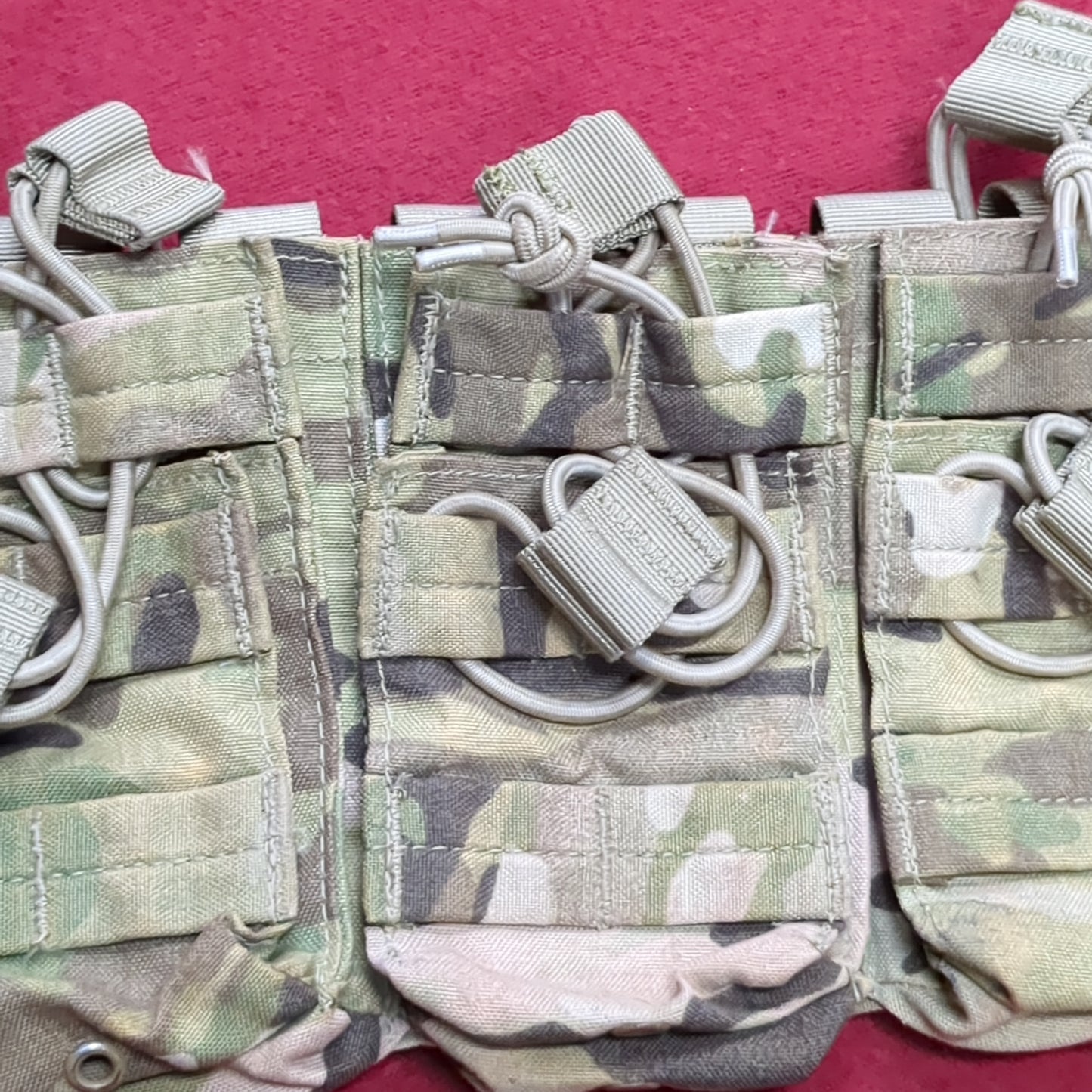 CONDOR TRIPLE STACKER OPEN-TOP M4 MAG POUCH MULTICAM Used (32cr-DEC50)