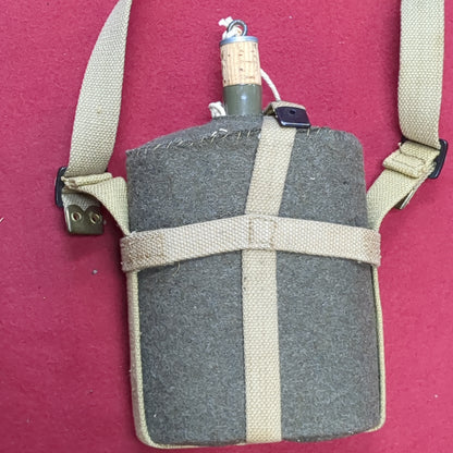 British WWII "TOMMY" Canteen Vintage Excellent Condition (03s-DEC69)