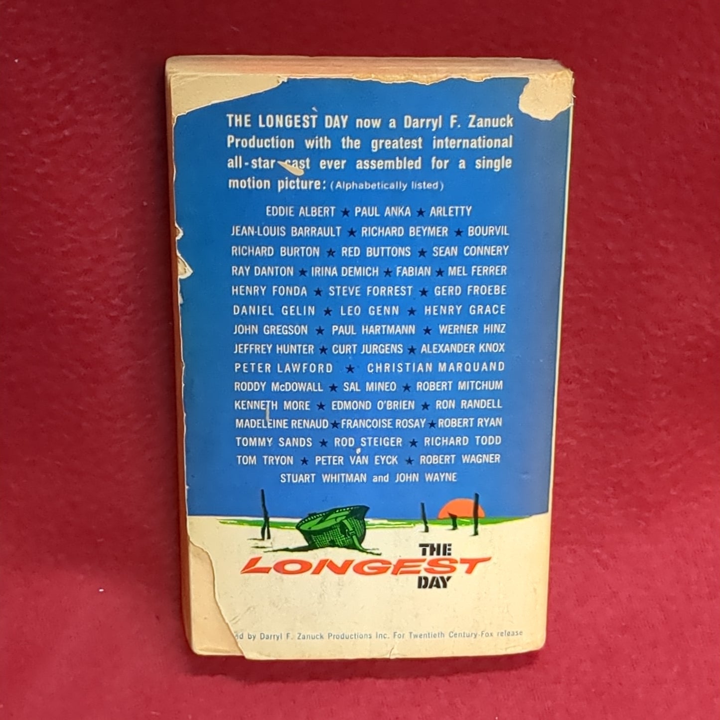 BOOK - THE LONGEST DAY: JUNE 6, 1944: WRITTEN BY CORNELIUS RYAN: 1962 BOX33)