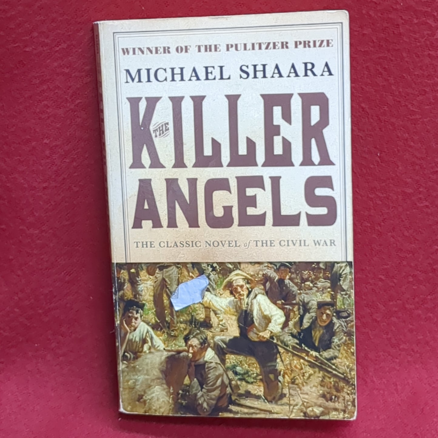 BOOK - THE KILLER ANGELS: WRITTEN BY MICHAEL SHAARA/ MAPS BY DON PITCHER: JULY 1975 (BOX36)