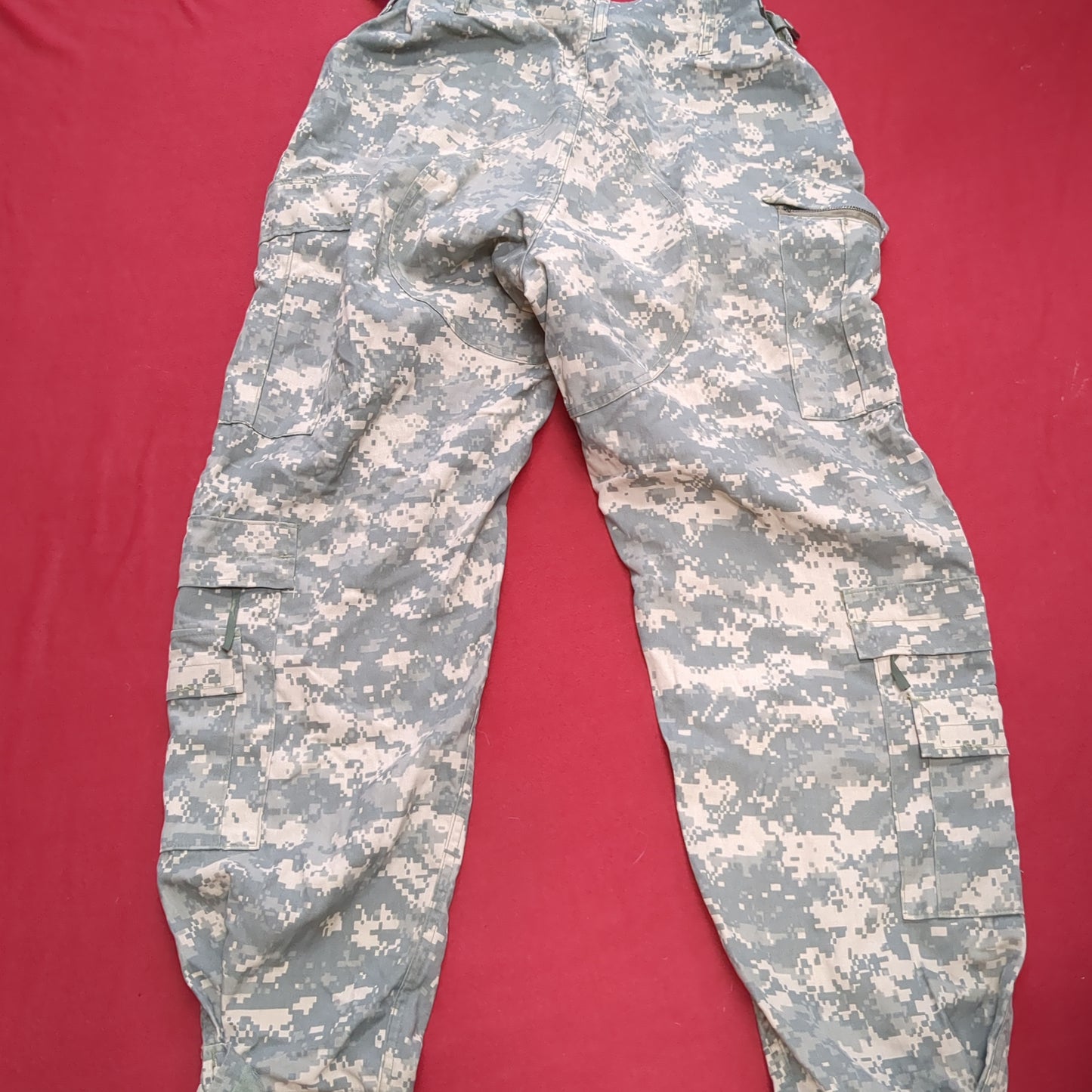 SET of US Army Flight Large Long Top/ Large Regular Pants Combat Aircrew Uniform Top Pants ACU Digital Pattern Excellent Condition (acu4-DEC163)