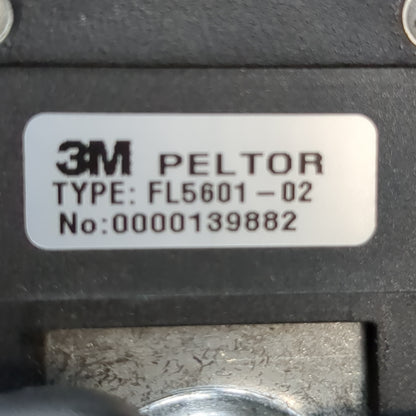 3M PELTOR Push to Talk PTT FL5601 Excellent Condition (com2-JAN01)