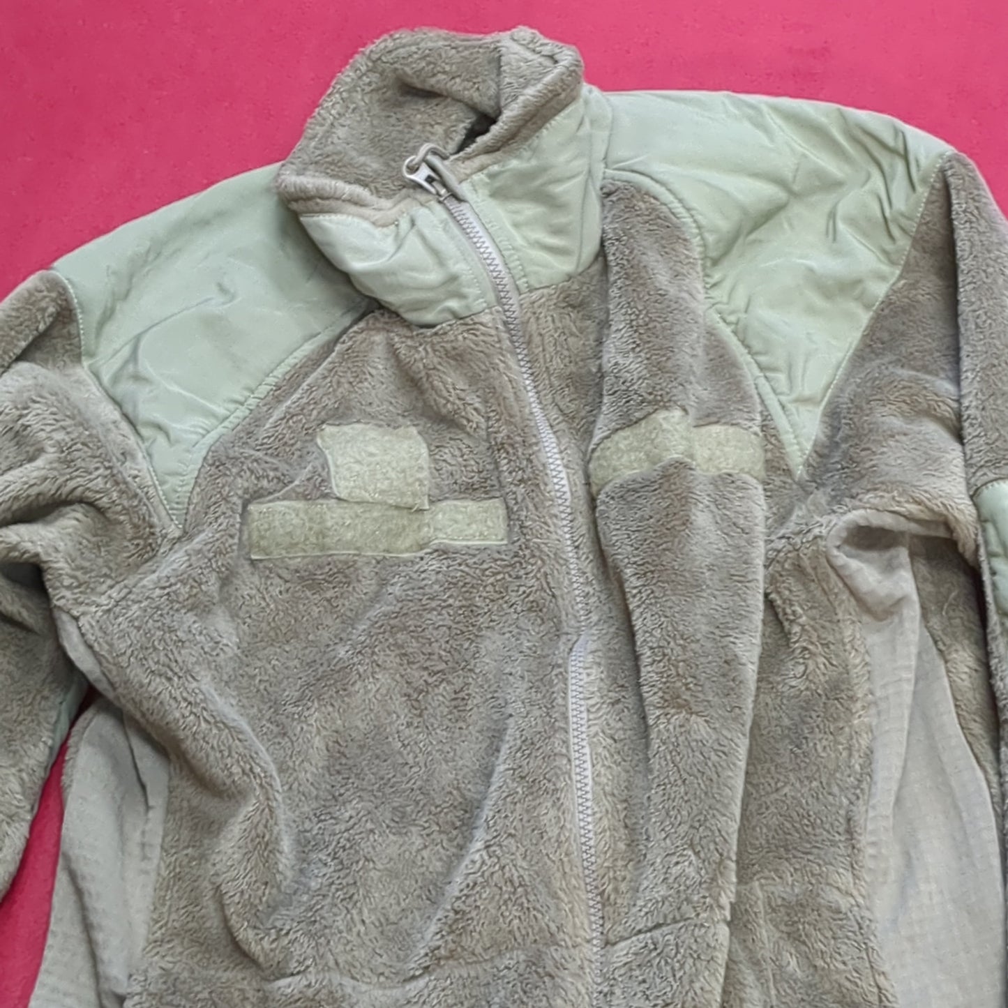 US Army Large Regular Coyote Gen III Level 3 Fleece Jacket Good Condition *FL1-MAR48*