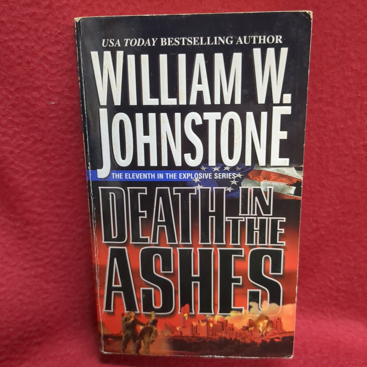 BOOK  DEATH IN THE ASHES: 11th  IN  THE FAMOUS ASHES SERIES   (BOX42)