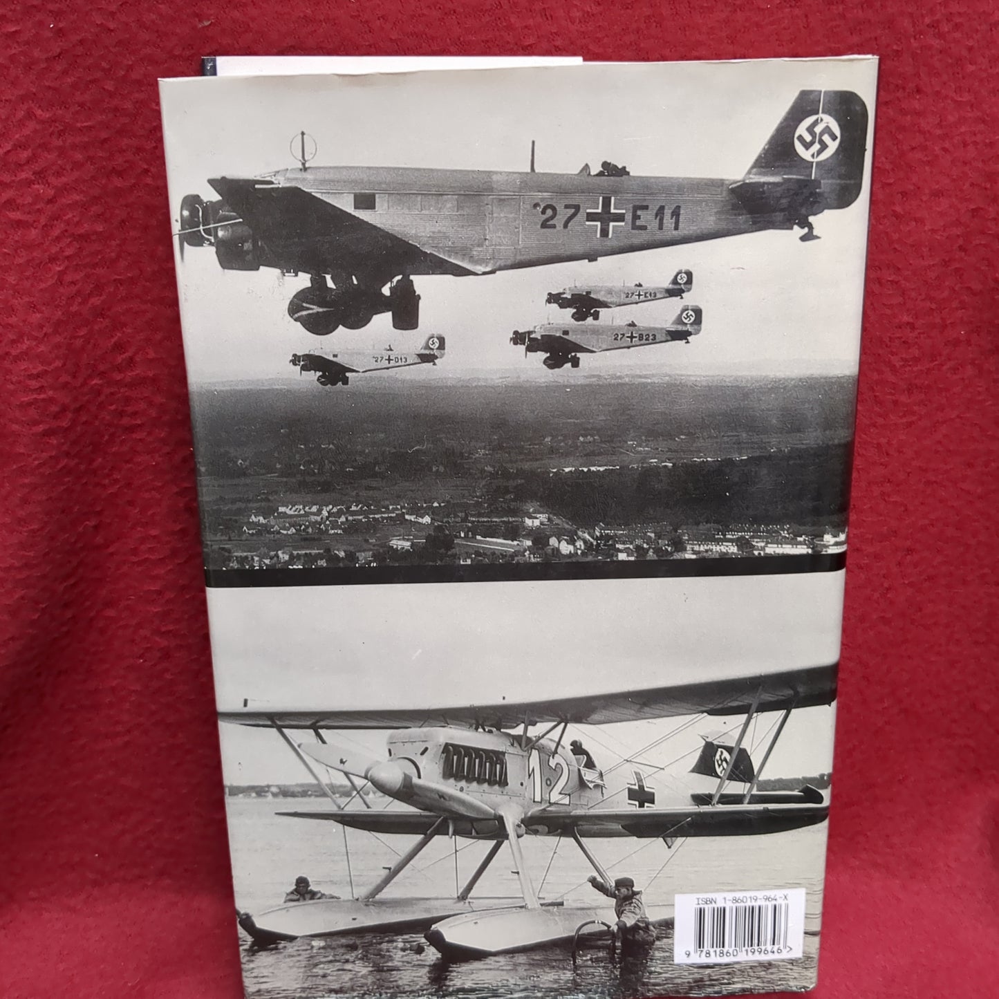 BOOK     PHOENIX TRIUMPHANT THE RISE AND RISE OF THE LUFTWAFFE  (BOX42)