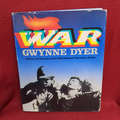 BOOK -   WAR BY GWYNNE DYER  (BOX43)