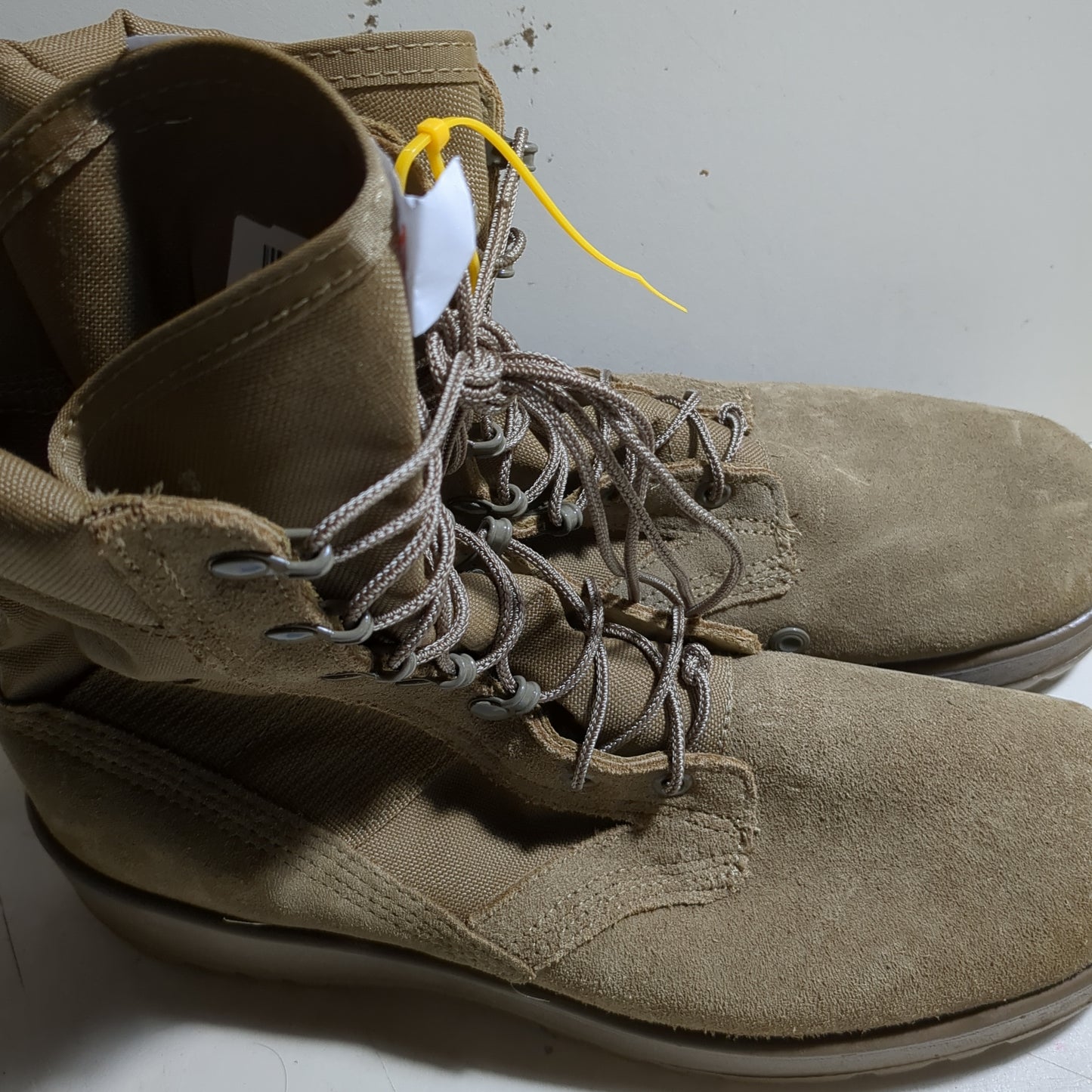 US Army 10R Standard Issue Hot Weather Combat Boots Coyote 499 Tan (cb2-MH451)