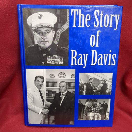 BOOK     RAY DAVIS, GEN. OF MARINES  (BOX46)