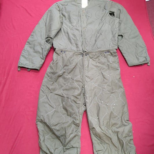 USGI 1981 Liner Combat Vehicle Crewman Coveralls Small Regular Top/ Medium Regular Bottom Cold Weather Excellent Condition (29o- da14-JAN97)