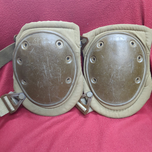 ALTA Industries AltaFLEX GEL Flexible Cap AltaLOK Coyote Knee Pads Used (gcg2- da12-JAN118)