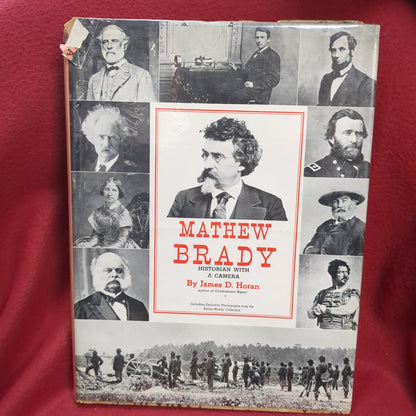 BOOK    MATHEW BRADY PHOTOGRAPHER  (BOX47)