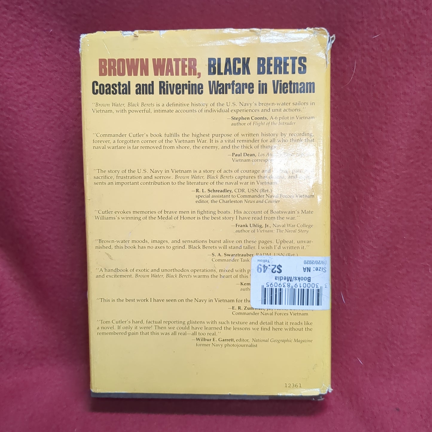 BOOK      BROWN WATER, BLACK BERETS  (BOX49)