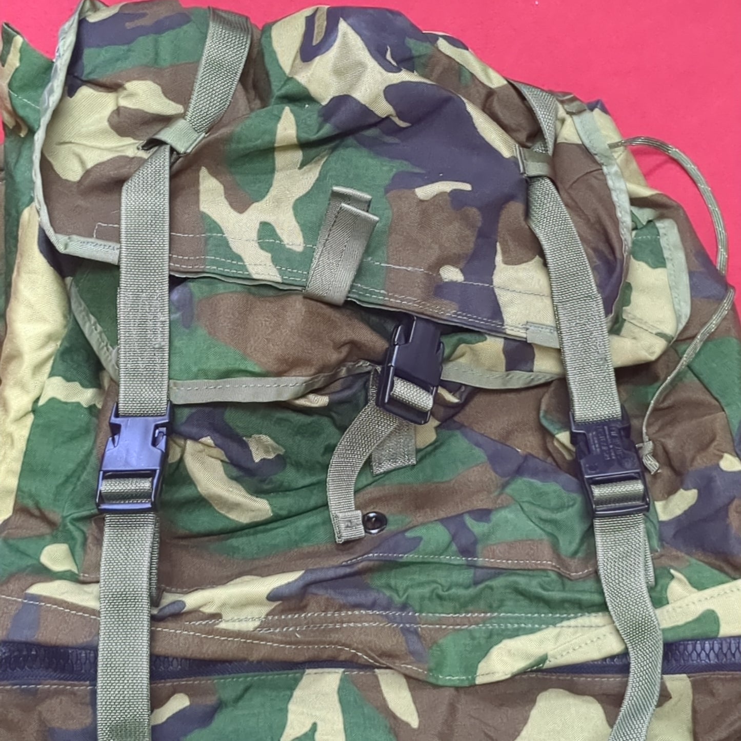 '96 BDU Large Equipment Bag Rucksack & Sleeping Bag Carrier Excellent Condition (gtt-JAN193)