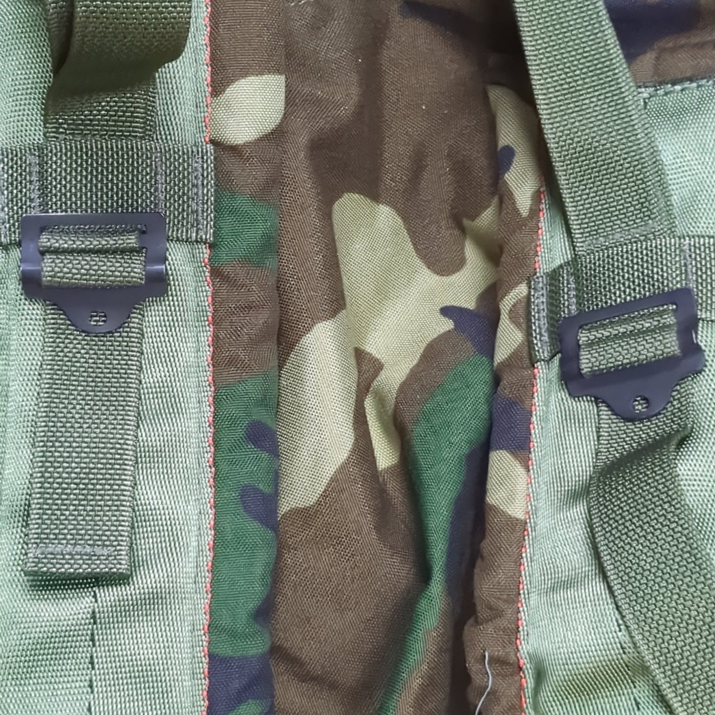 '96 BDU Large Equipment Bag Rucksack & Sleeping Bag Carrier Excellent Condition (gtt-JAN193)