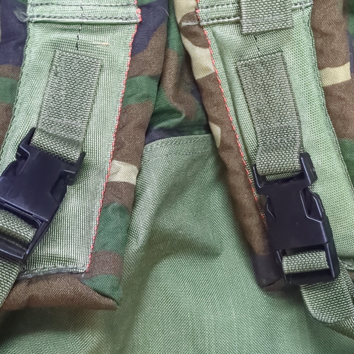 '96 BDU Large Equipment Bag Rucksack & Sleeping Bag Carrier Excellent Condition (gtt-JAN193)