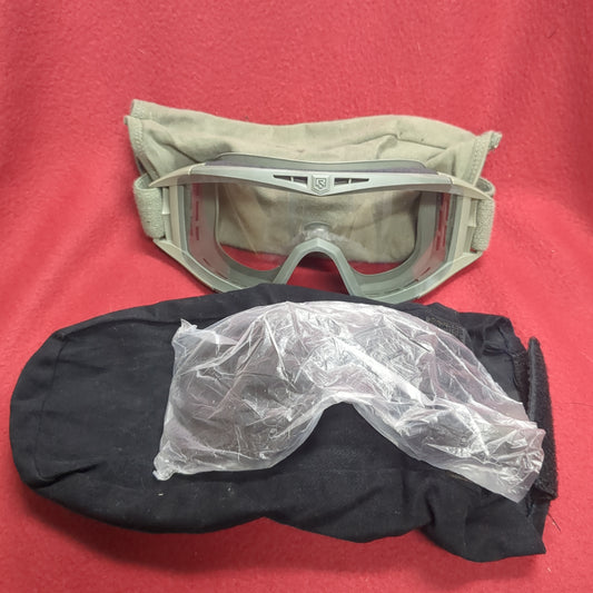 US Army Revision Desert Locust Goggles Excellent Condition (cl2- (ab16-JAN196)