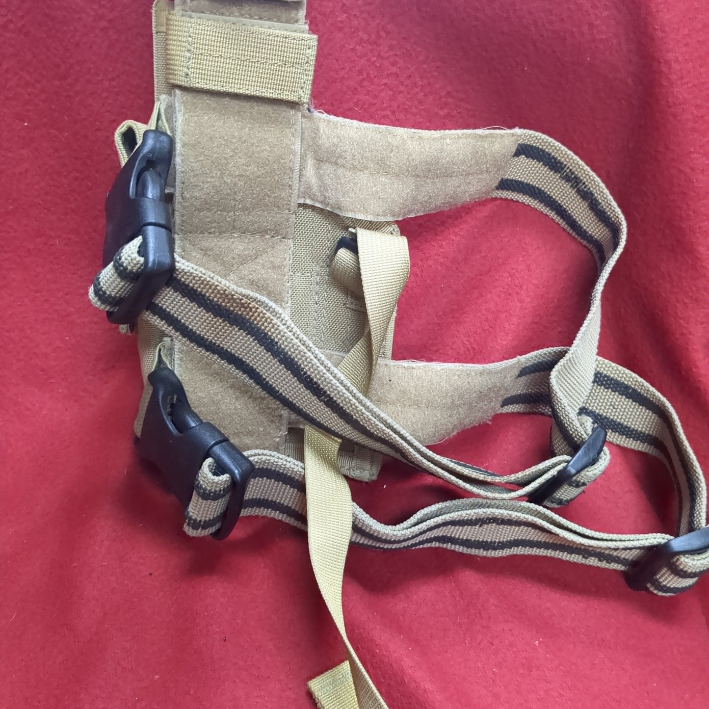 BLACKHAWK Tactical  RIGHT HANDED Holster Drop Leg TAN Good Condition (aa02-FEB07)