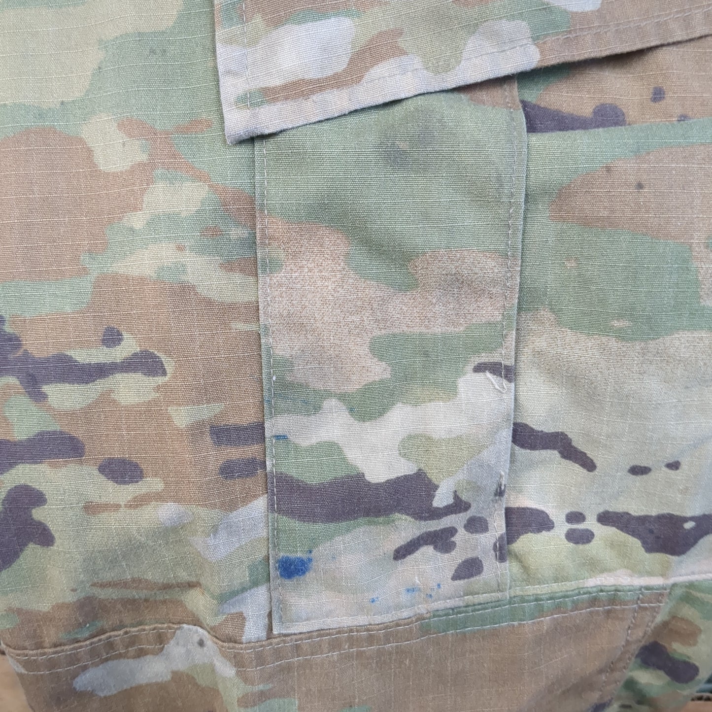 SET of US Army SMALL REGULAR Traditional OCP Uniform Top Pants Air Force Used  (ec11-FEB20)