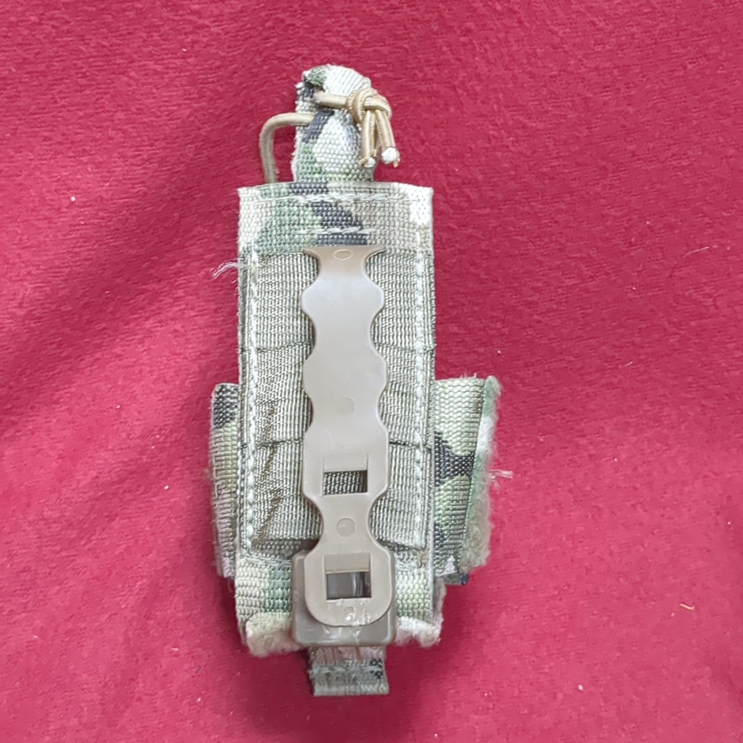 Tactical Tailor MOLLE Small Radio Pouch multicam Used (34cr-FEB33)