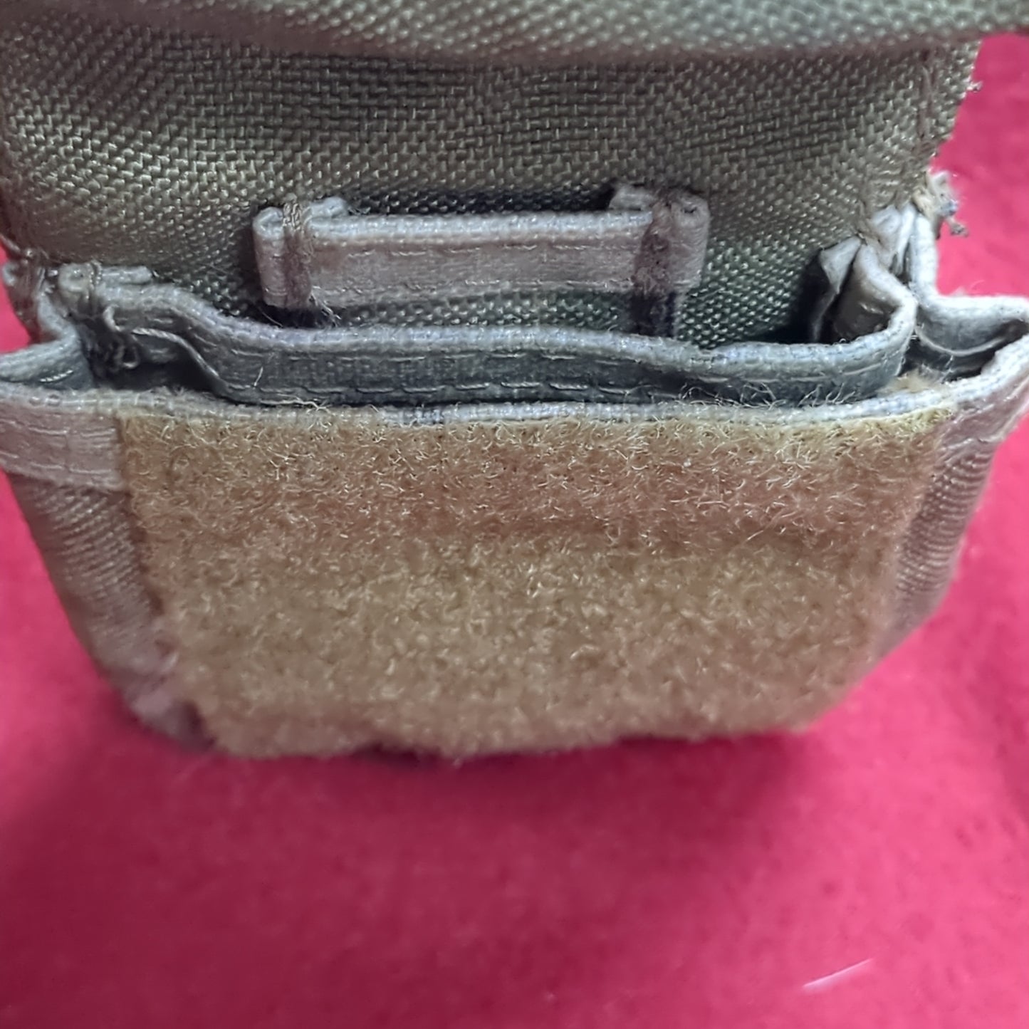 Military Small OCP Utility/Admin Pouch W/Clips Good Condition (34cr-FEB35)