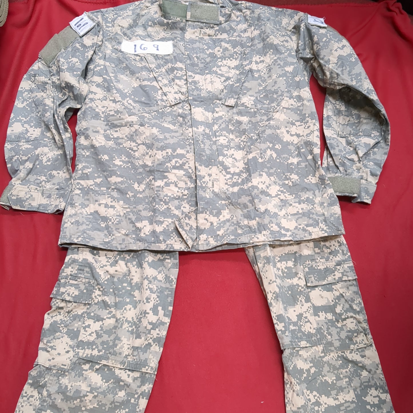 Set of Large Long US Army ACU Uniform Top Pants UCP Digital Used (acu5-FEB81)